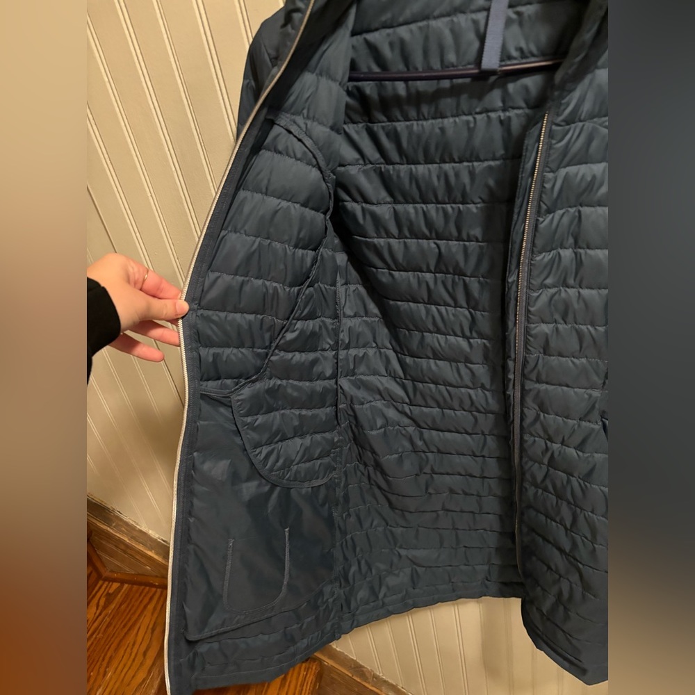 lululemon pack it down jacket - Picture 6 of 8